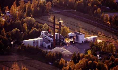 Kaukolämpö ilmakuva auringonlasku